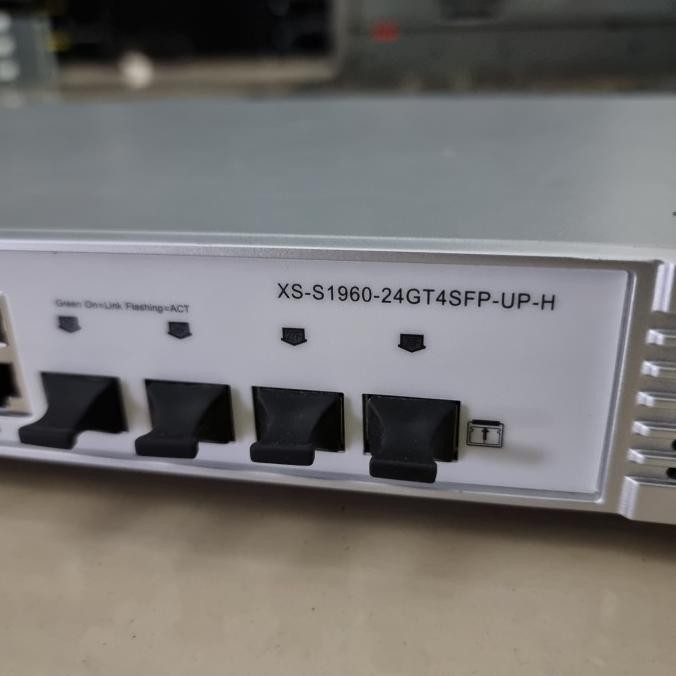 Ruijie XS-S1960-24GT4SFP-UP-H XS-S1960-24GT4SFP-H Switch 24 Port Gigabit POE Managed - Minus
