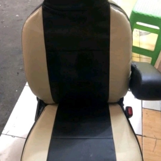 Cover/Sarung Jok Mobil Kijang LGX 2000-2004 Semua Jok 3 Baris