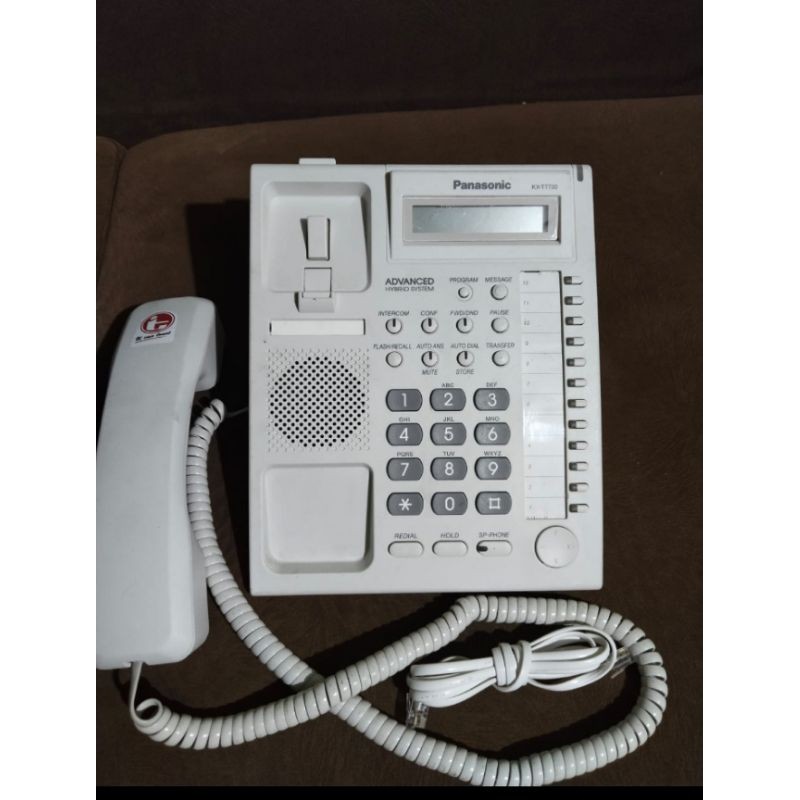 Pesawat telpon Panasonic KX -T 7730 second khusus pakai PABX