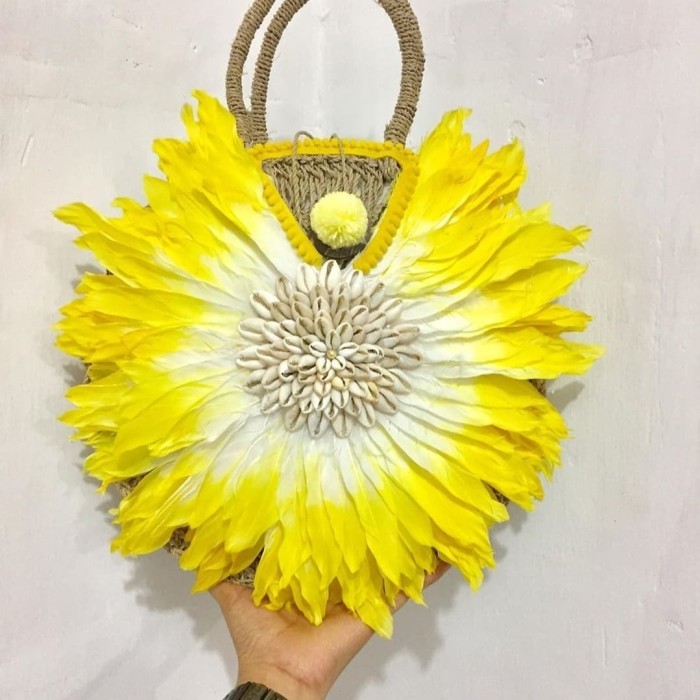 Tas Rara Bulu Kerang Ala Bali