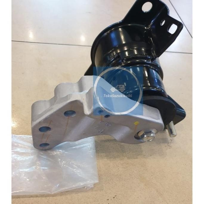 engine mounting kanan ertiga