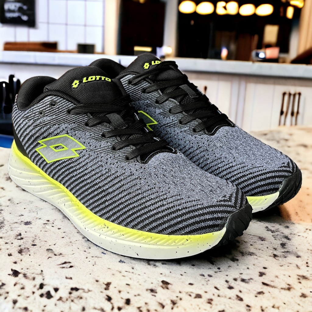 Big Sale  Lotto Charlie Sepatu Sneaker Running Pria Original