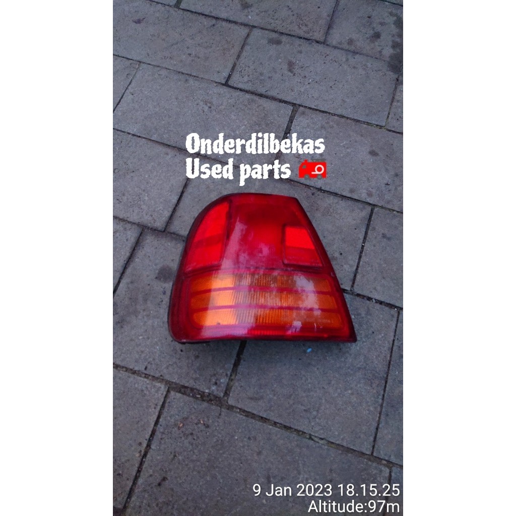 stoplamp tail light kiri LH Suzuki esteem