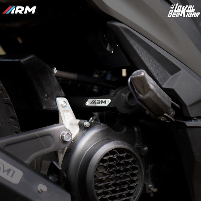 ENGINE MOUNTING BEAT DELUXE ARM