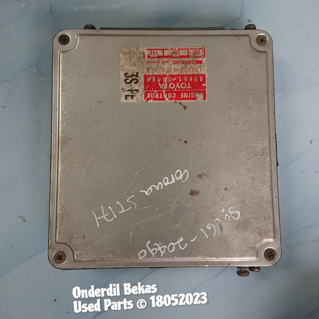 ECU unit toyota corona st171