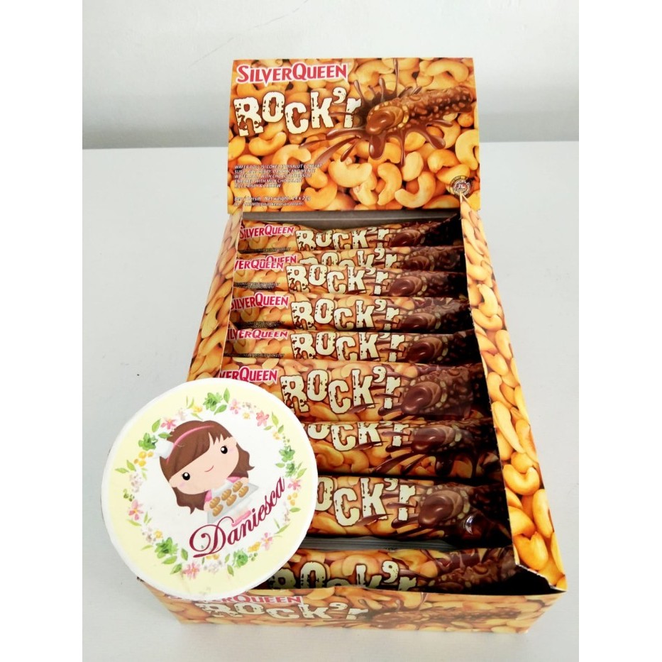 

sekotak 24 pcs coklat Silverqueen rockr dark atau milk