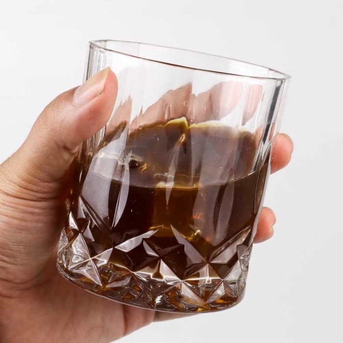 READY GELAS MINUM KACA WINE SLOKI MOTIF RETRO CRYSTAL GRID 300 ML