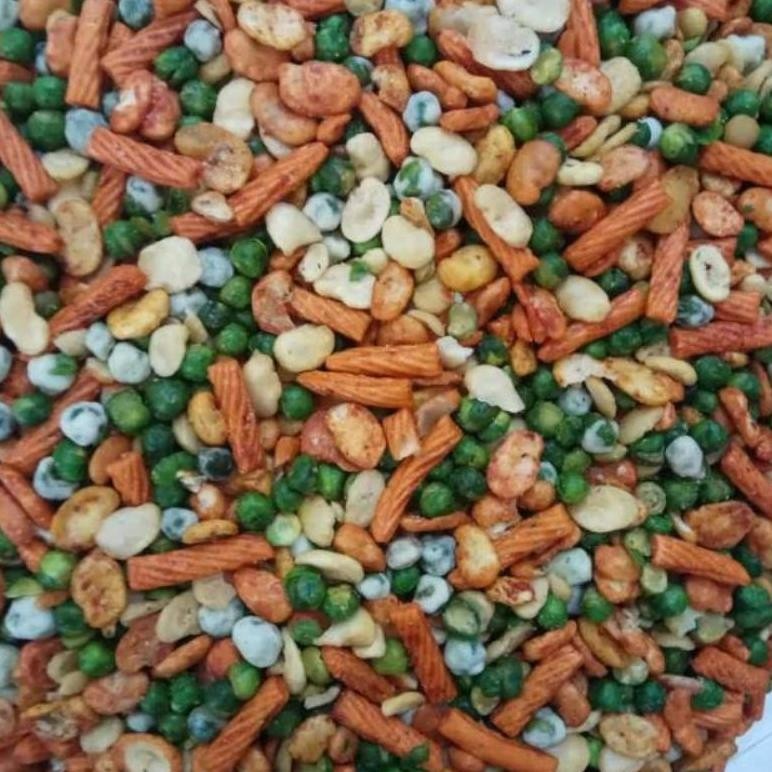 

KACANG CAMPUR / MIX NUTS 1 KG