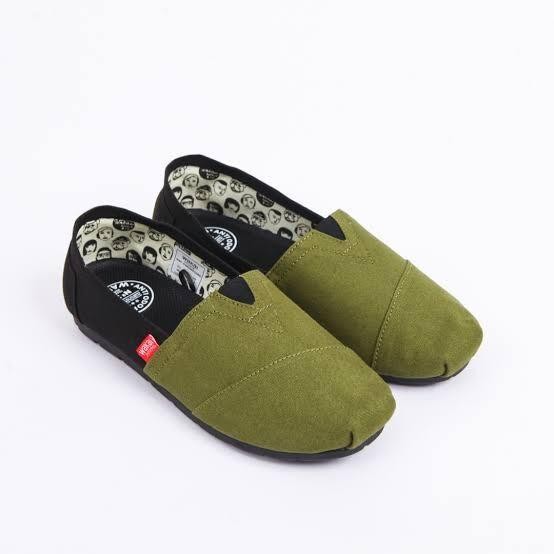 Wakai Core Slip On - Black Olive Size 37 23.5Cm Sepatu Anak Sepatu Santai Dewasa Unisex Original