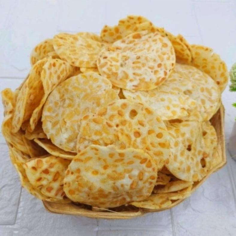 

Keripik Kripik Tempe Sagu Crispy Bal 1.5 Kg Spesial