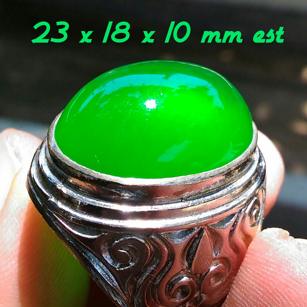 Natural Jadeite Jade Burma Type C Grade A Super Clean Luster Mantap Warna Cerah Kolektor Item