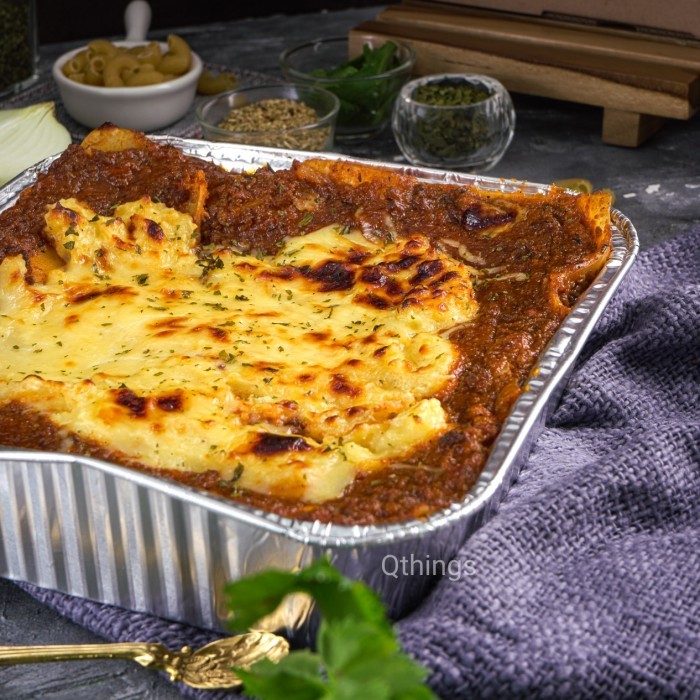 

Paket Hampers Beef Lasagna Melted Cheese Family Size Ready