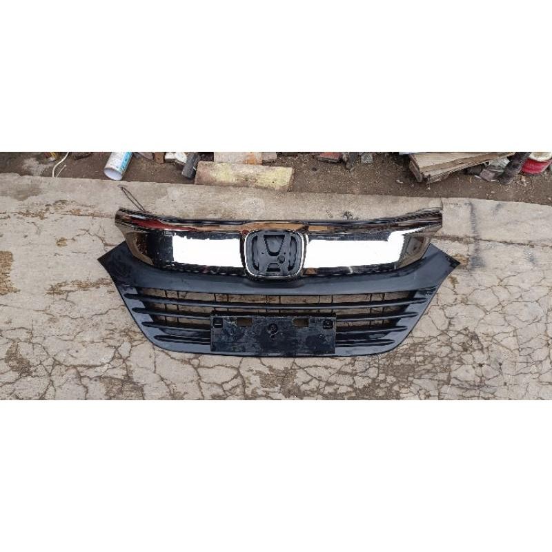 Grill Hrv Facelift 2020