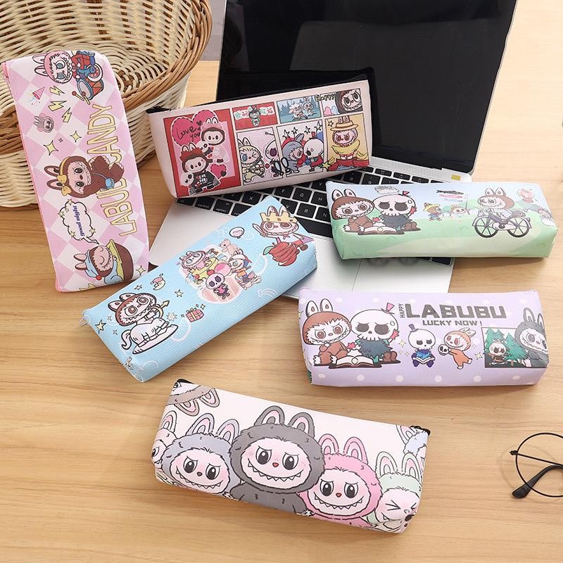

Tempat Pensil Premium Seleting Labubu
