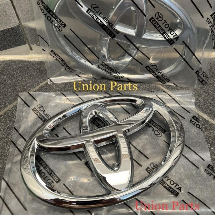 EMBLEM LOGO DEPAN TOYOTA FORTUNER VRZ LOGO TOYOTA GRILL FORTUNER VRZ TERBAIK