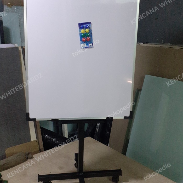 

Flip Chart Magnetik Roda 60 90 Cm