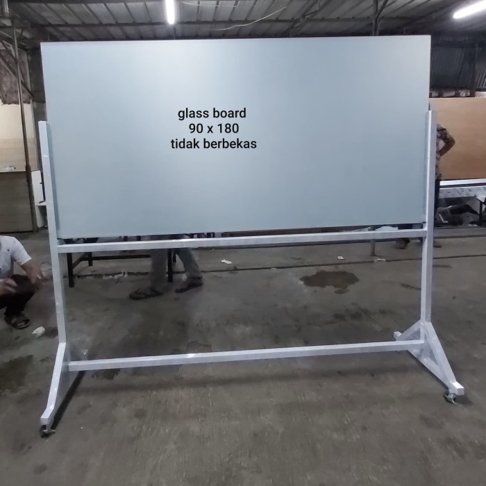 

glass whiteboard standing 90 x 180 cm nonmagnet