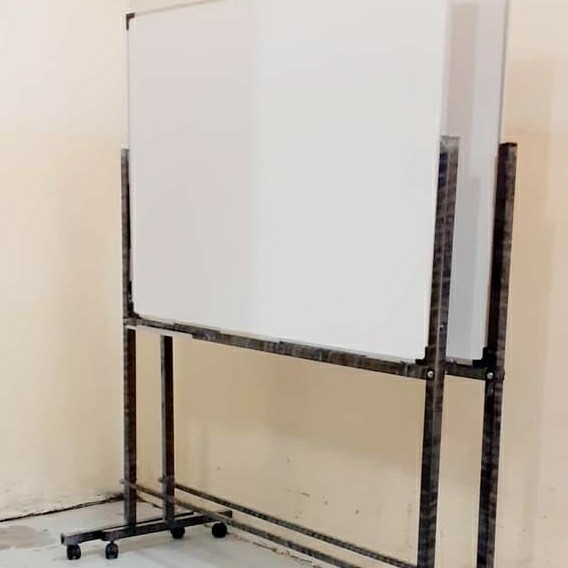 

whiteboard standing 120x180 nonmagnet
