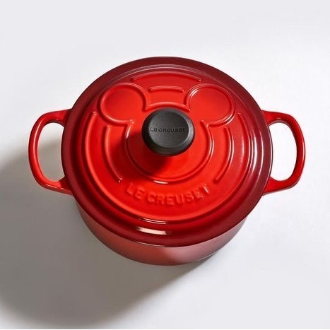 le Creuset enamel full cover Limited edition Mickey mouse 18 cm ORI