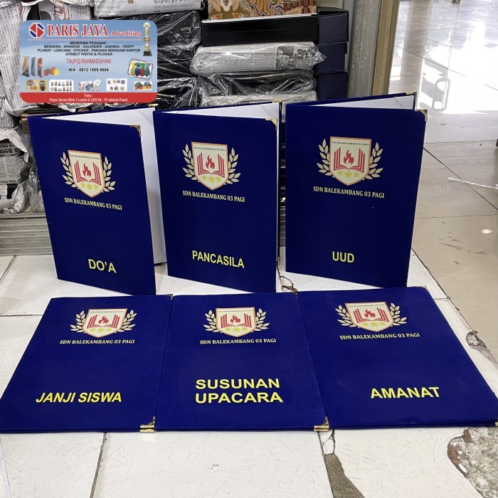 

Map Sekolah/Map Bludru/Map Upacara Bendera 1 Set Logo Custom Warna Biru Terbaru