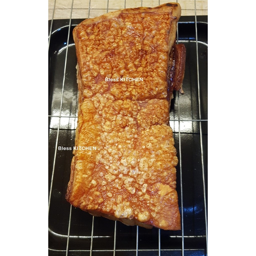 

1KG BABI PANGGANG GARING I CRISPY PORK BELLY I SIU YUK I SIOBAK CRISPY