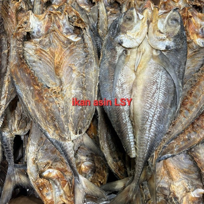 

SALE TERLARIS IKAN ASIN TENGKEK BELAH 1 KG READYY
