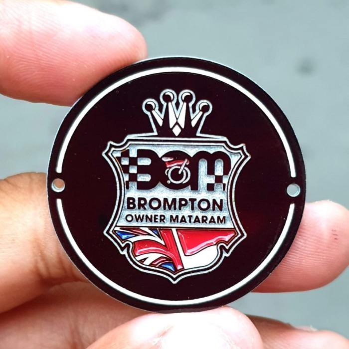 Jual Emblem Custom Mobil Bahan Alumunium.