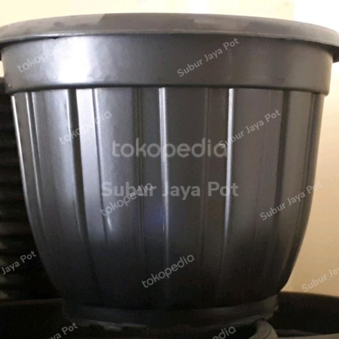 POT TANAMAN 70CM HITAM / POT GLORY 70 HITAM / POT JUMBO 70