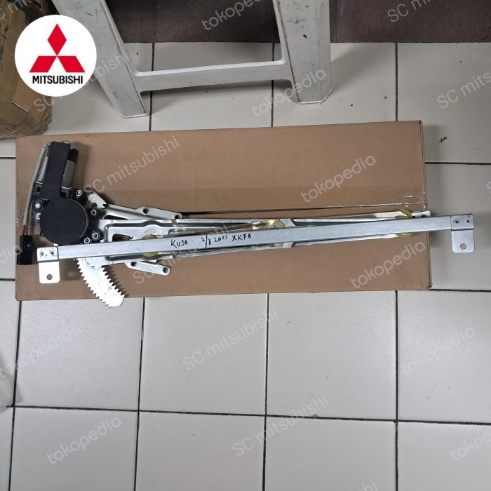 Regulator Pesawat Kaca Pintu Depan Power Window Mitsubishi Kuda