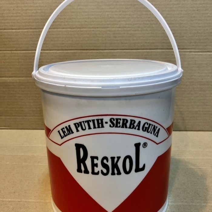 

HOT SALE! Lem Serbaguna , Merk Reskol , Berat : 4 Kg