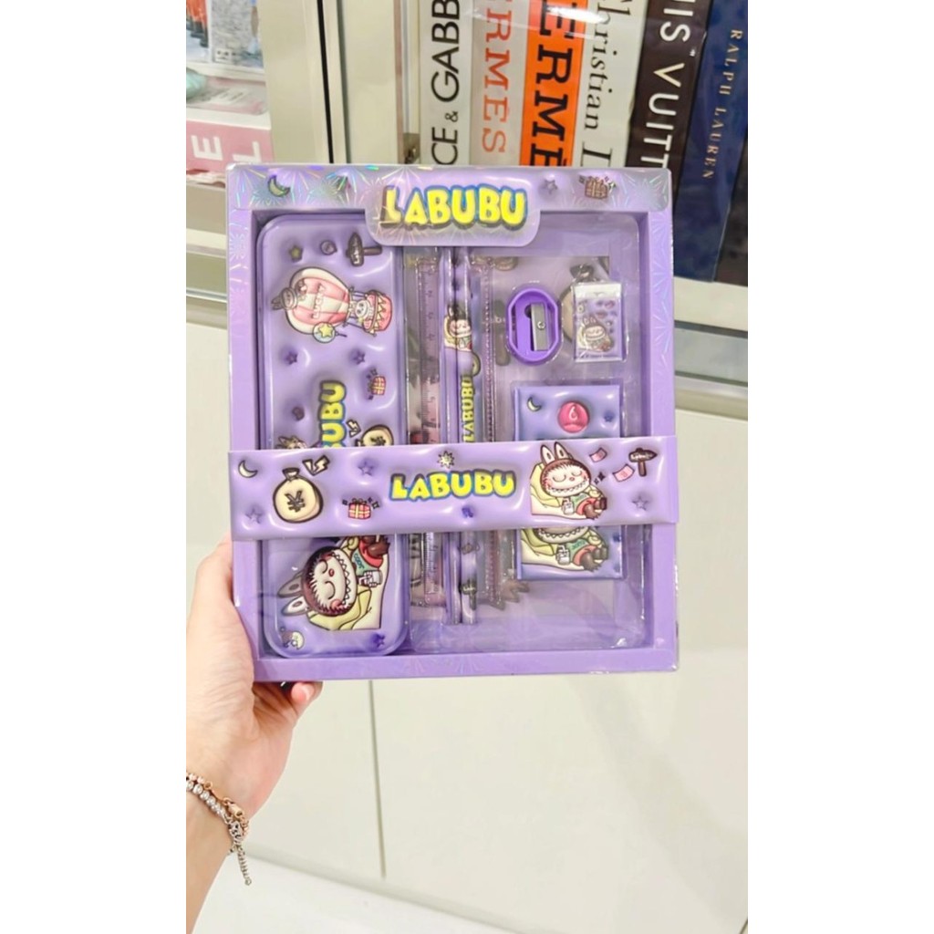 

Paling Laris! KOTAK PENSIL LABUBU STATIONERY SET LABUBU PAKET ALAT TULIS SET 6016 Sale