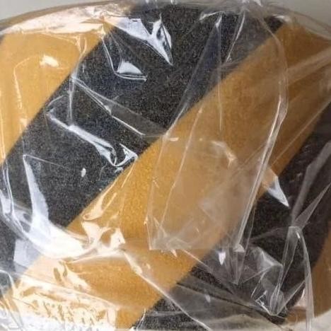 

SAFETY WALK KUNING-HITAM / LAKBAN ANTI SLIP 4" X 20 METER ASLI