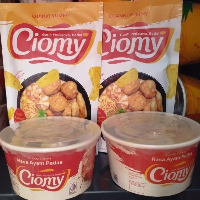 

MIT CIOMY BUNDLING 4 PCS KUAH KEJU DAN SPICY CHICKEN
