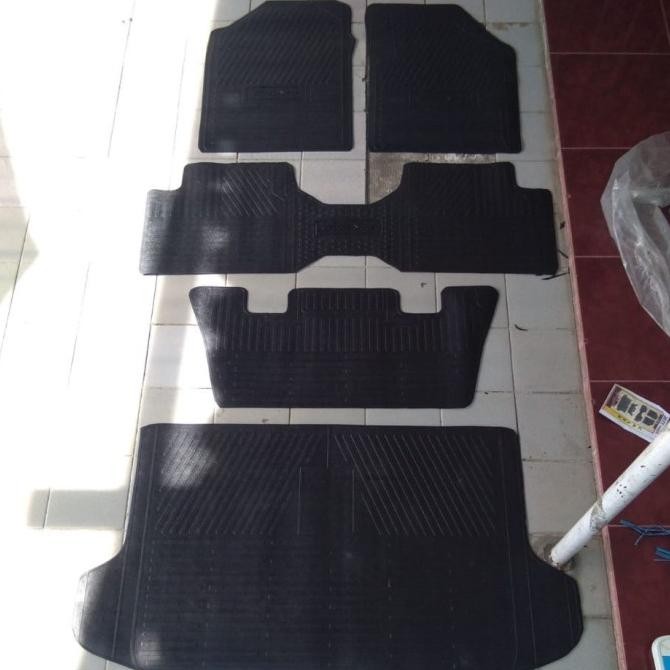 Karpet Karet Mobil Full Set Calya - Sigra