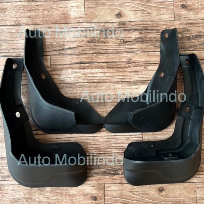 Mudguard Toyota Calya / Pelindung Lumpur Calya- Aksesoris Toyota Calya