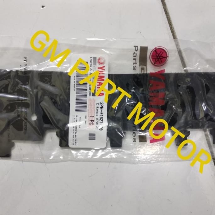 TERBARU KARET PENAHAN LUMPUR MUD FLAP SPAKBOR KOLONG MIO S MIO M3 MIO 125 ORI