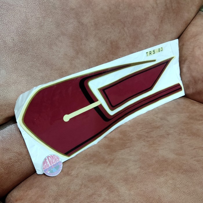 Lis Body Trs 83 Striping Stiker Tangki Suzuki Trs Barang Langka