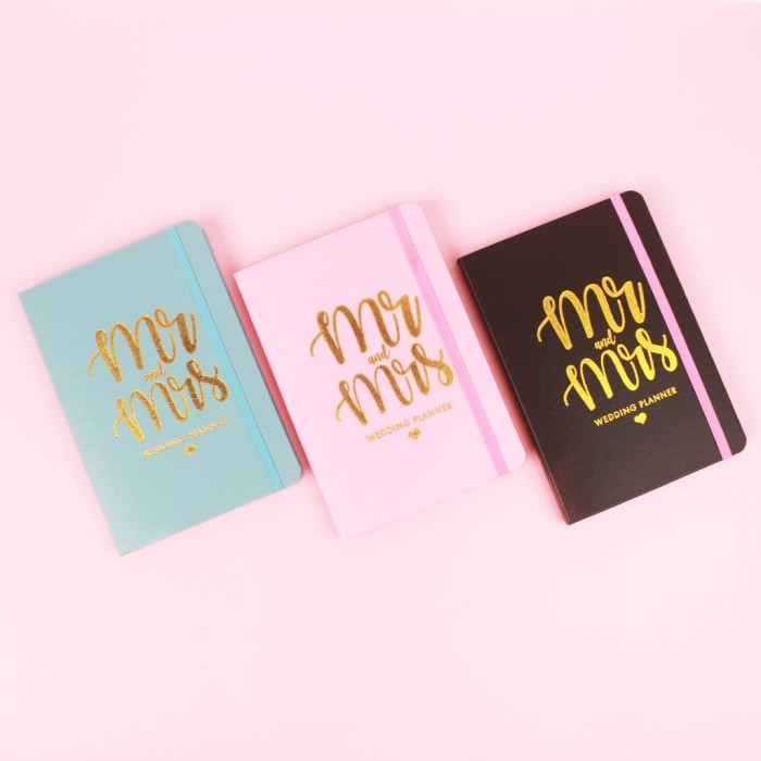 

Ready Wedding planner - Buku Nikah - Wedding Journal Mr & Mrs by bukuqu
