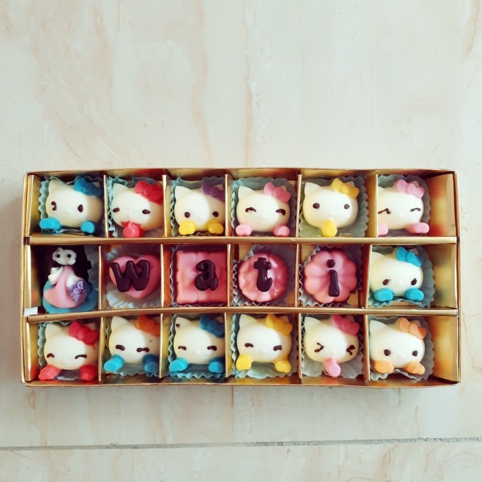 

COKLAT VALENTINE SEKAT 18 KARAKTER HELLO KITTY/POOH/PANDA/DORAMEON