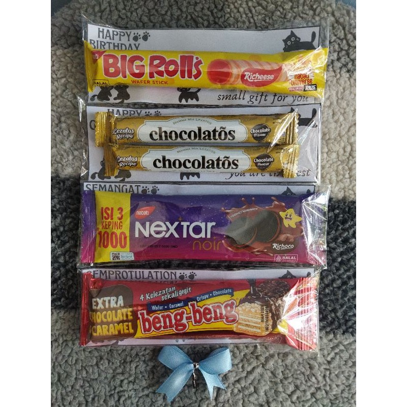 

[Free custom tulisan] Mini gift snack| Hadiah kecil graduation| Ulang tahun| Custom kalimat| Snack booster| Gift kekinian|Ukuran terbaru