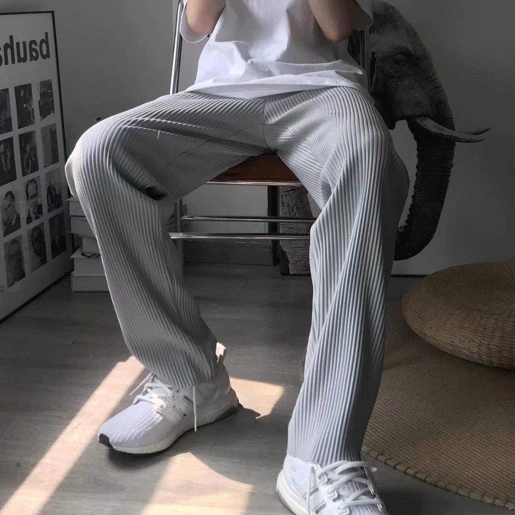 Celana Berlipat Gaya Tabrakan Issey Miyake Populer Musim Panas Tirai Lurus Pria Wanita Cocok untuk S