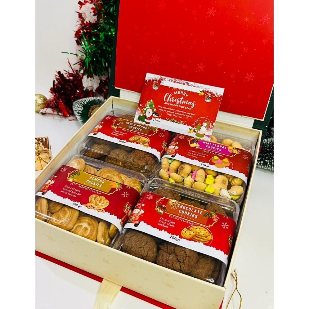 

BISACOD SPESIAL HARDBOX HAMPERS NATAL POP UP 4D | PARCEL NATAL POP UP 4D SULTAN ISI PREMIUM 4 BESAR COOKIES FREE KARTU UCAPAN Na-138