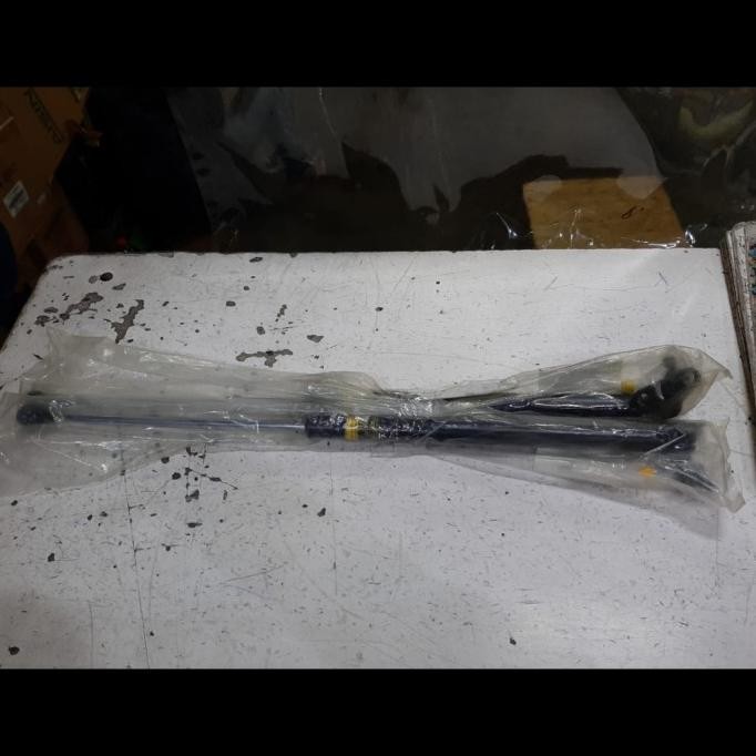 [ Picca ] Shock Kap Mesin Set Land Cruiser Cygnus Uzj100