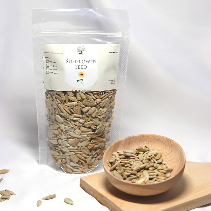 

Terlaris Biji Bunga Matahari Organik Mentah / Raw Organic Sunflower Seed 500gr SALE
