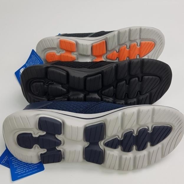 Sepatu Slip On Pria Skechers Go Walk 5