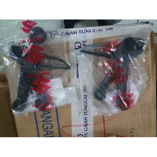 DUDUKAN FOOTSTEP SATRIA FU BELAKANG ORI SGP 2BJ