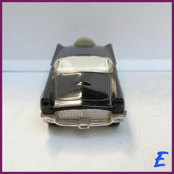 | MYD | MATCHBOX 1957 THUNDERBIRD FORD LOOSE