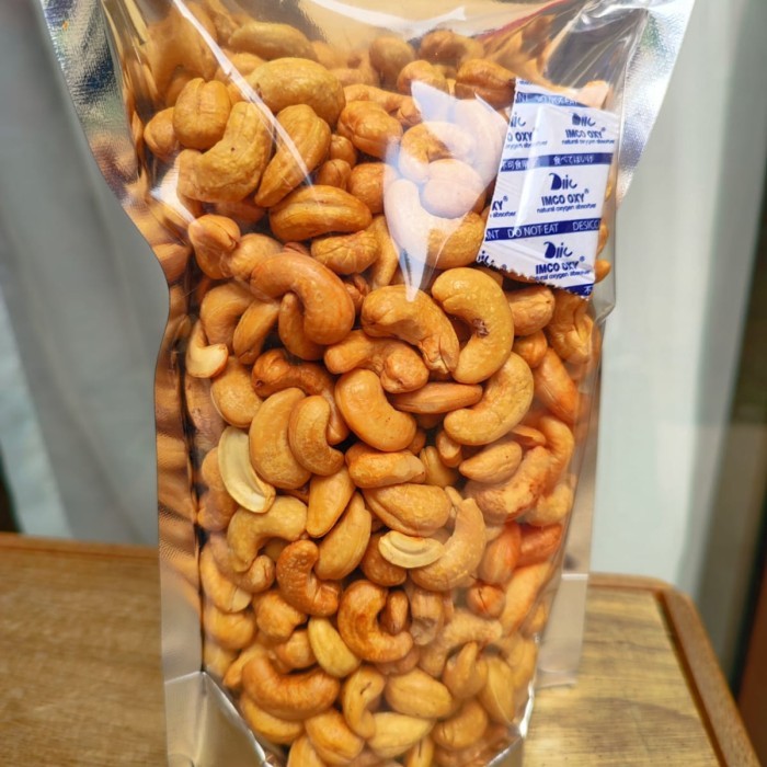 

Kacang Mede Matang PREMIUM Mede Original 1 kg ( Oven )