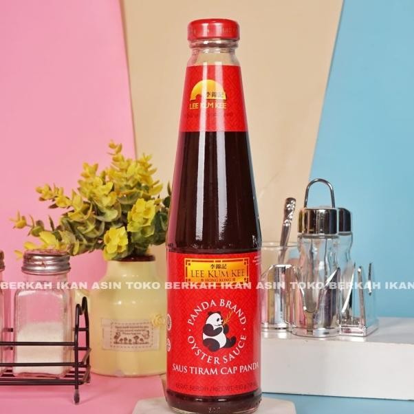 

Lee Kum Kee Panda Oyster Sauce / Saus Tiram 510Ml