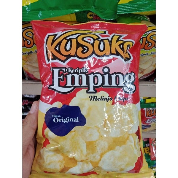 

KUSUKA KERIPIK EMPING MELINJO CHIPS 40GR